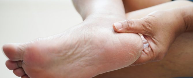 flegmoni-se-diavitiko-podi